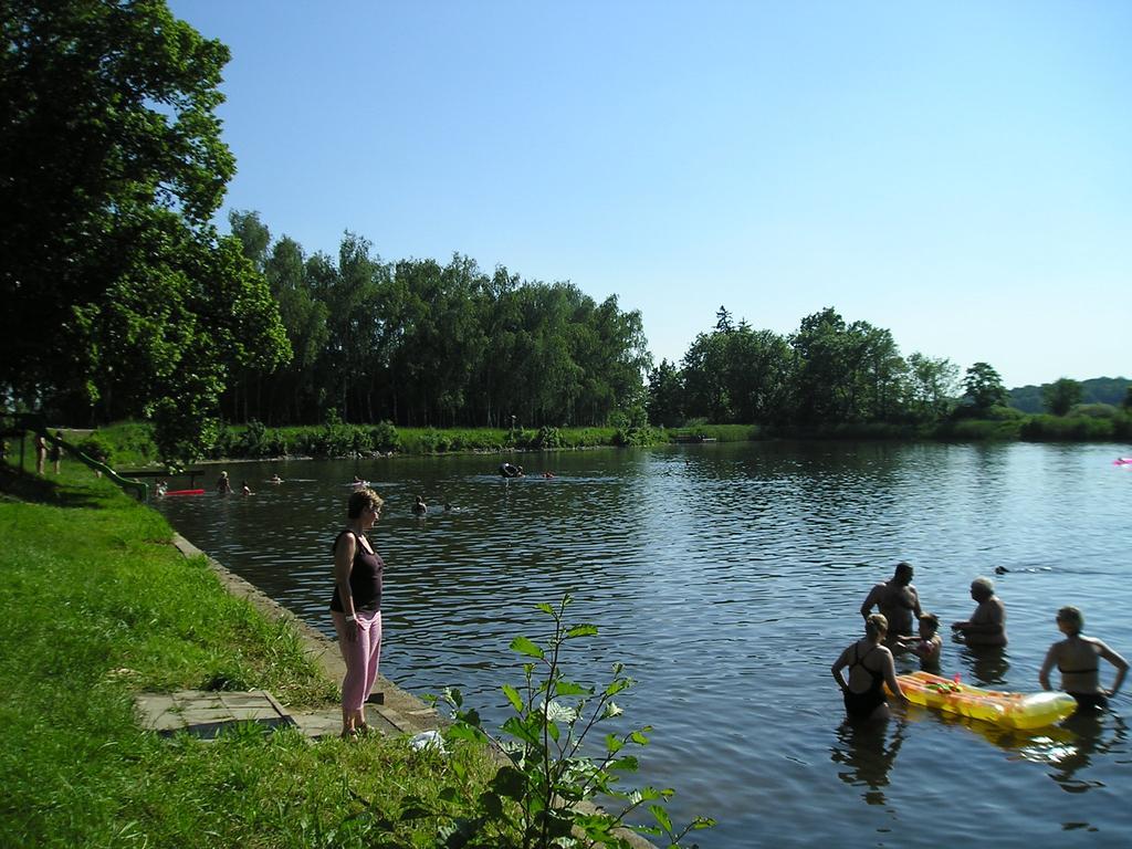 Camp Telc - U Rostenky Екстериор снимка